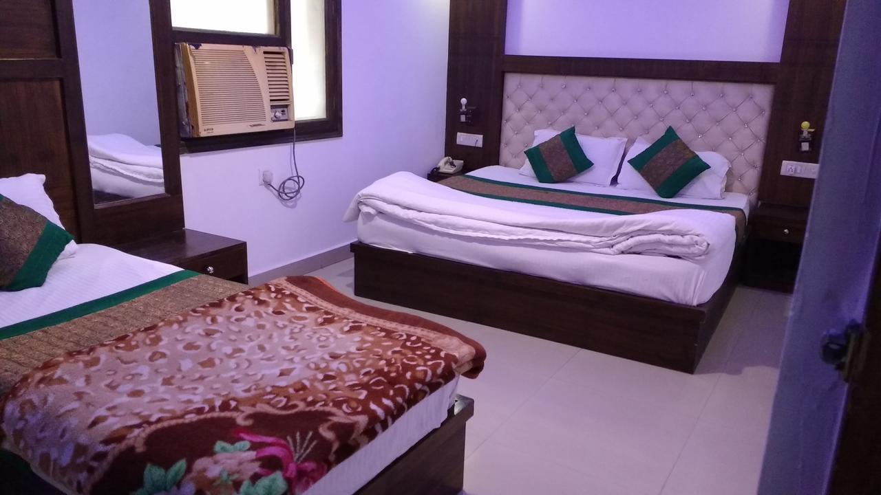Vishal Hotel By Comfort Rooms 뉴델리 외부 사진